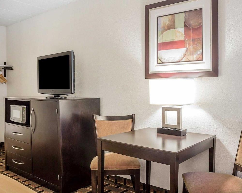 Baymont By Wyndham Scranton Dunmore מראה חיצוני תמונה