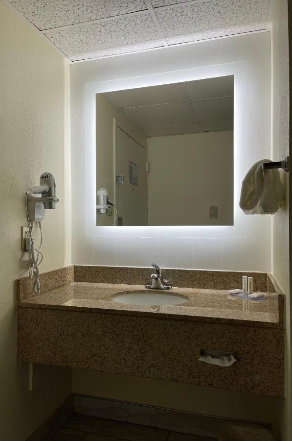 Baymont By Wyndham Scranton Dunmore מראה חיצוני תמונה
