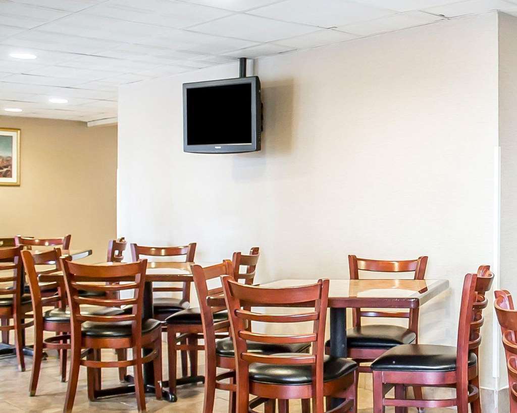 Baymont By Wyndham Scranton Dunmore מסעדה תמונה